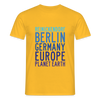 Reinickendorf Planet Earth - Männer Premium T-Shirt - Gelb