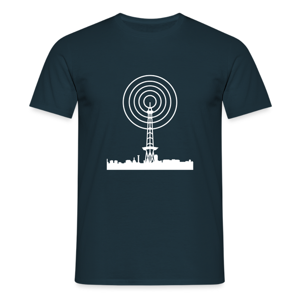 Funkturm im Fokus - Männer Premium T-Shirt - Navy