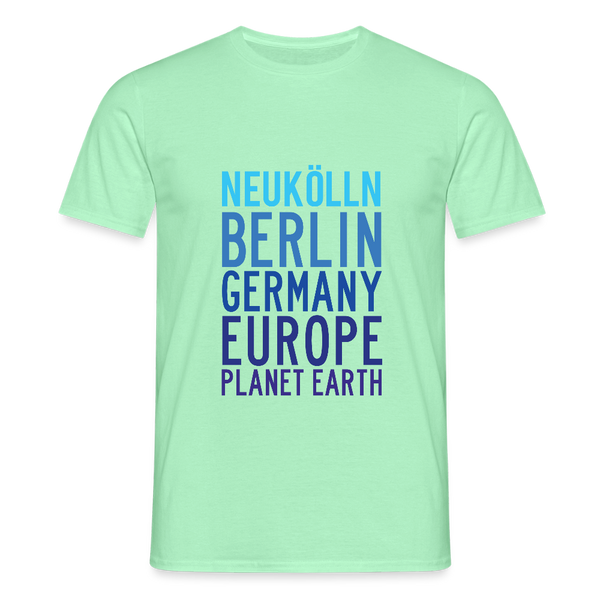 Neukölln Planet Earth - Männer Premium T-Shirt - Mintgrün