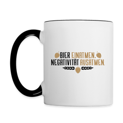 Bier einatmen, Negativität ausatmen. - Tasse zweifarbig