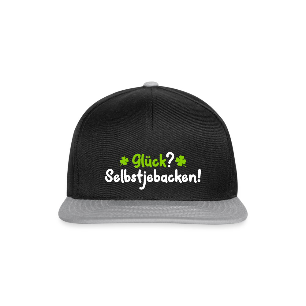 Glück? Selbstjebacken - Snapback Cap - Schwarz/Grau