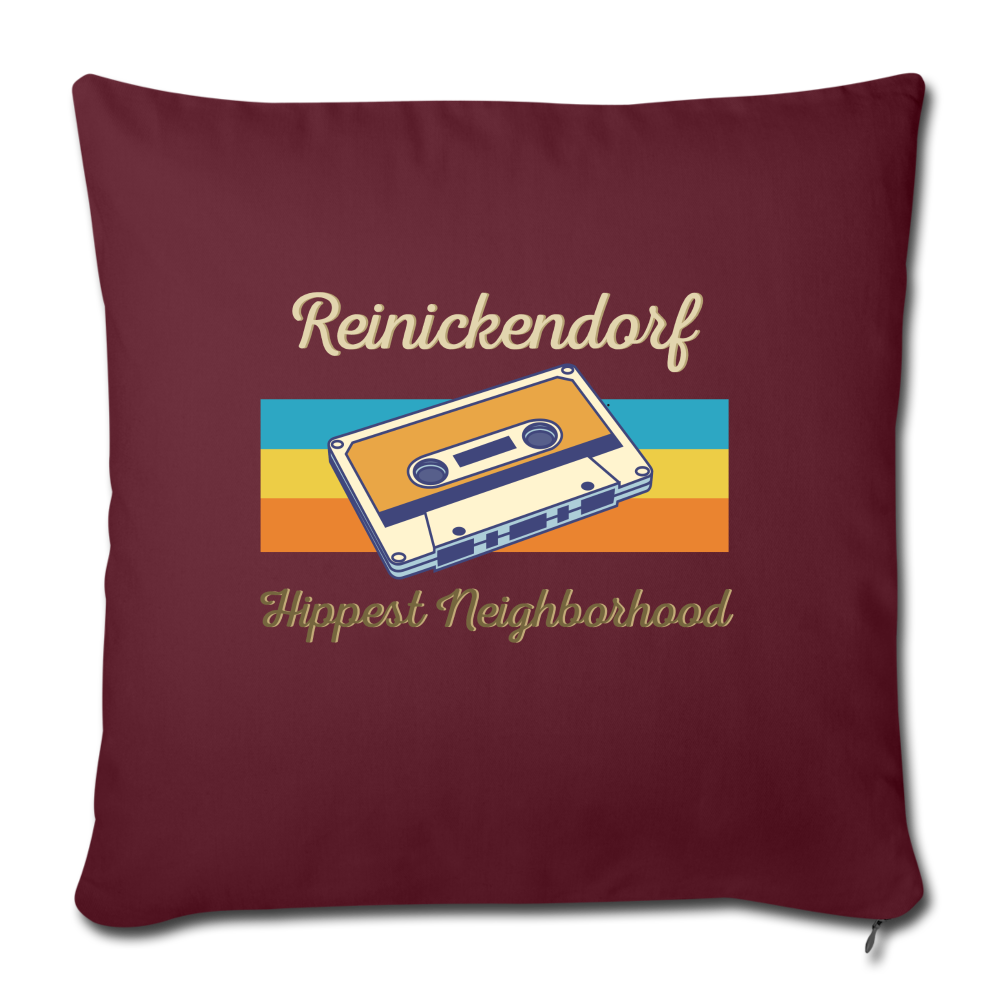 Reinickendorf  Hippest Neighborhood - Sofakissen mit Füllung (45 x 45 cm) - burgundy