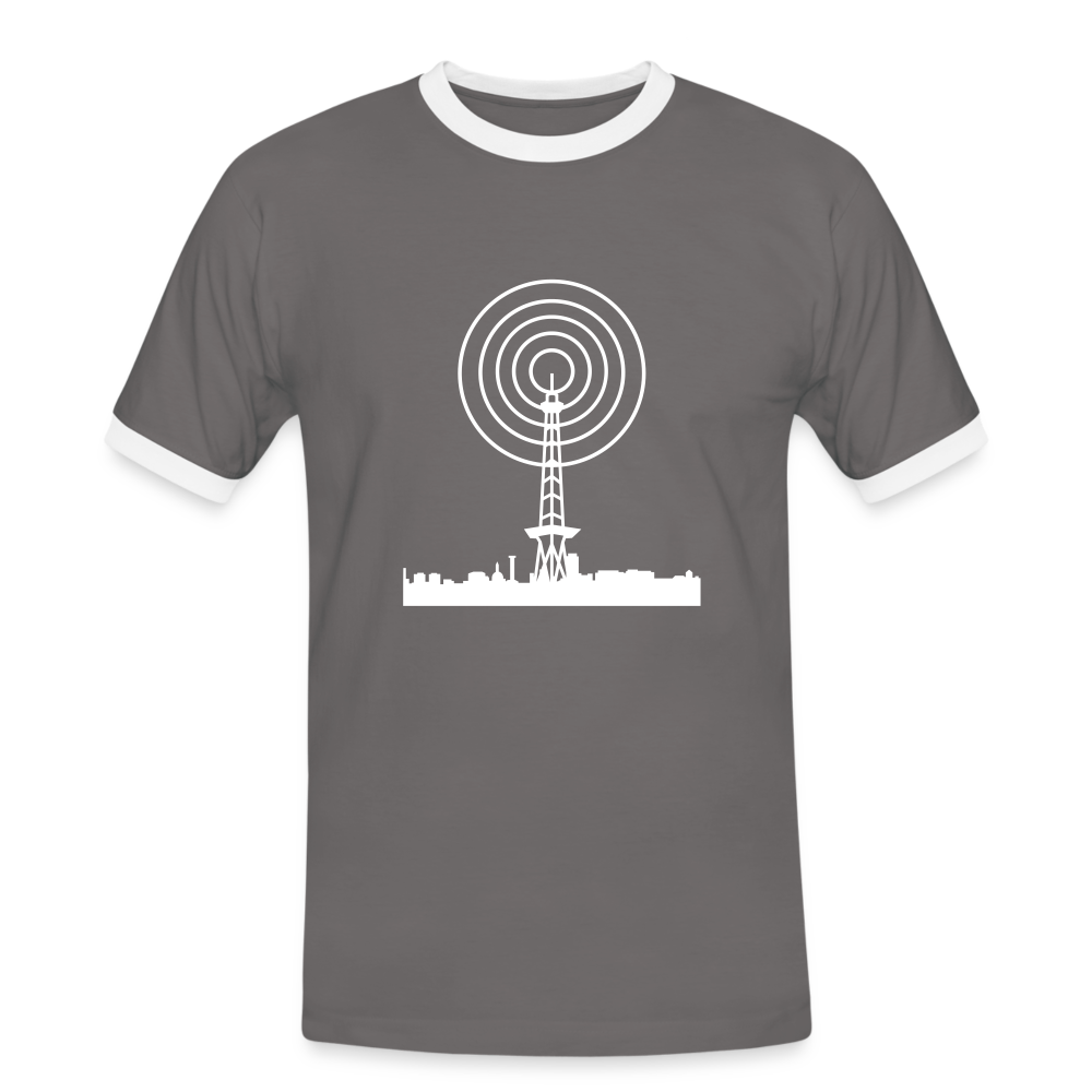 Funkturm im Fokus - Männer Ringer T-Shirt - Dunkelgrau/Weiß